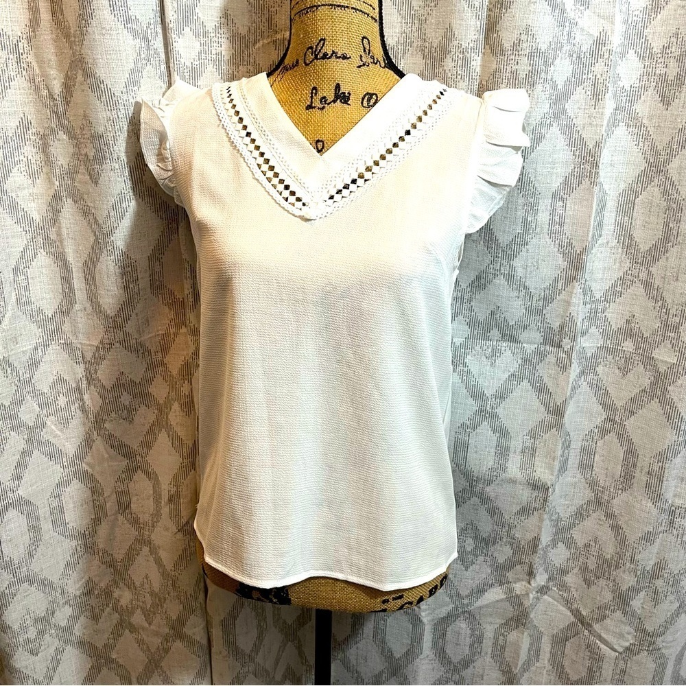 SHEIN Top Size Small - Picture 1 of 5